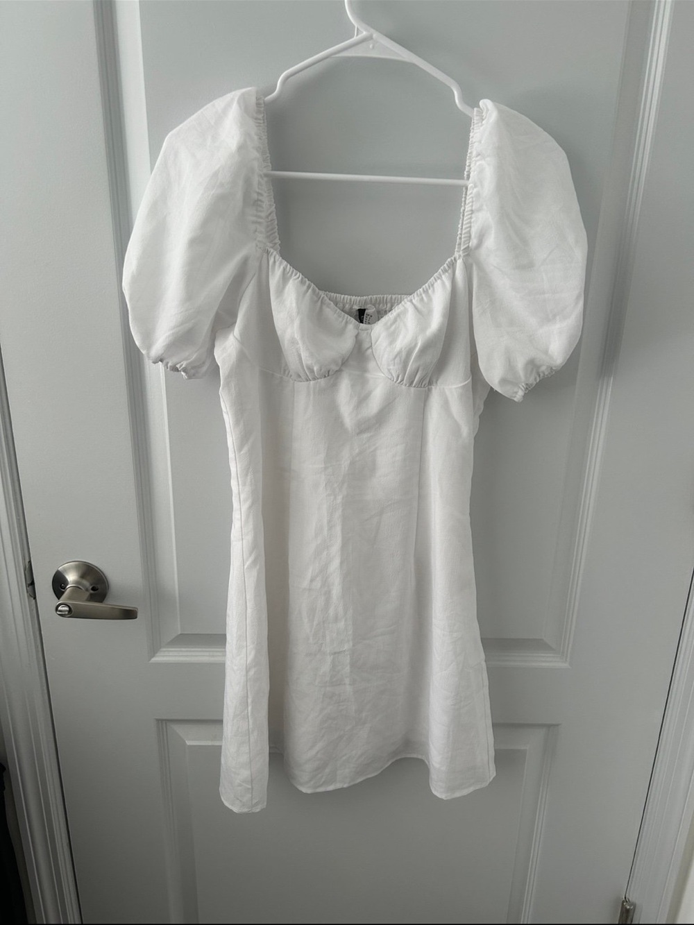 H&M White Sweetheart Princess Dress